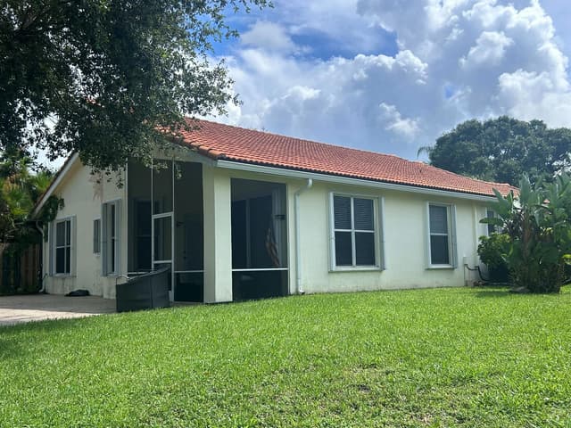 12155 Sunset Point Circle, Wellington FL 33414 - Wellington, FL - Photo 6
