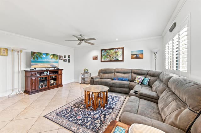 273 Saxony F, Delray Beach FL 33446 - Delray Beach, FL - Photo 6