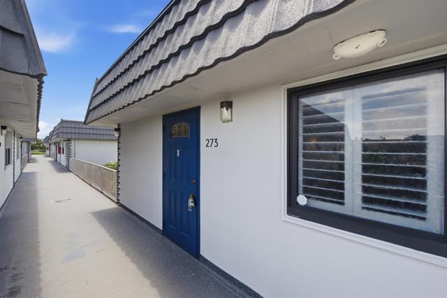 273 Saxony F, Delray Beach FL 33446 - Delray Beach, FL - Photo 4