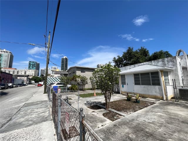 36 NW 32nd St, Miami FL 33127 - Miami, FL - Photo 2