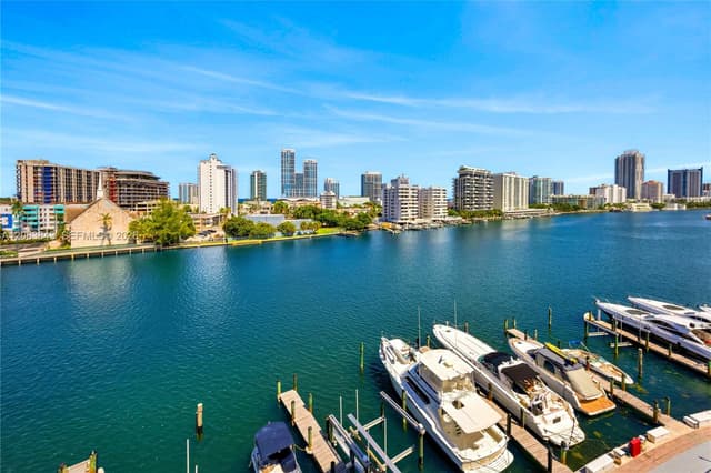 900 Bay Dr # 601, Miami Beach FL 33141 - Miami Beach, FL - Photo 4