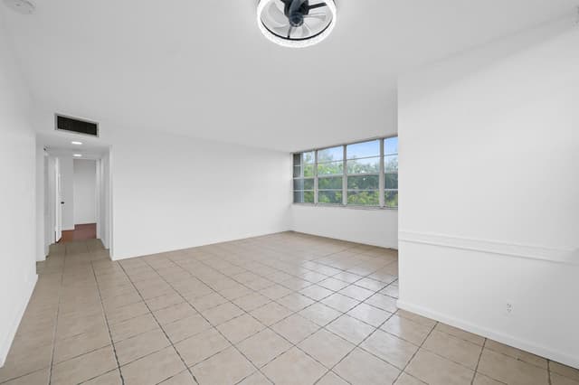 2781 TAFT Street # 303, Hollywood FL 33020 - Hollywood, FL - Photo 7