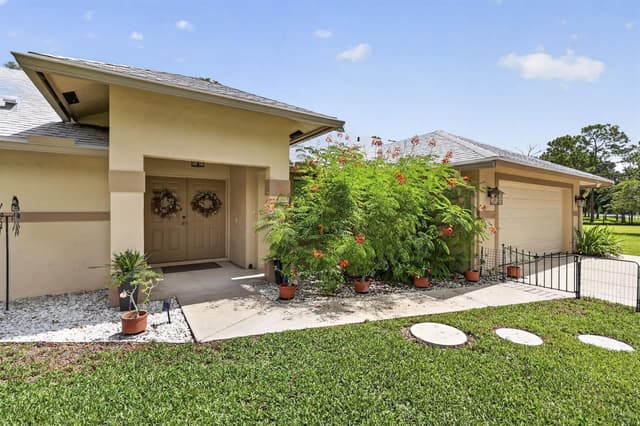16477 Orange Boulevard, Loxahatchee FL 33470 - Loxahatchee, FL - Photo 2