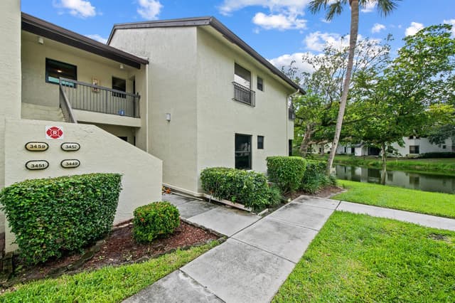 3459 COCOPLUM Circle # 3430, Coconut Creek FL 33063 - Coconut Creek, FL - Photo 2