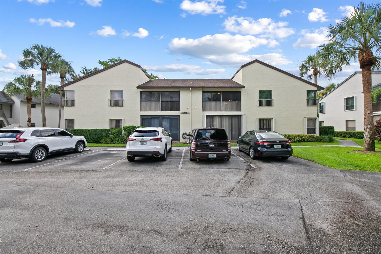 3459 COCOPLUM Circle # 3430, Coconut Creek FL 33063