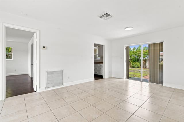399 SW 14TH Street, Deerfield Beach FL 33441 - Deerfield Beach, FL - Photo 6