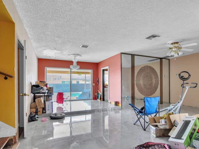 740 NW 187TH Drive, Miami Gardens FL 33169 - Miami Gardens, FL - Photo 4