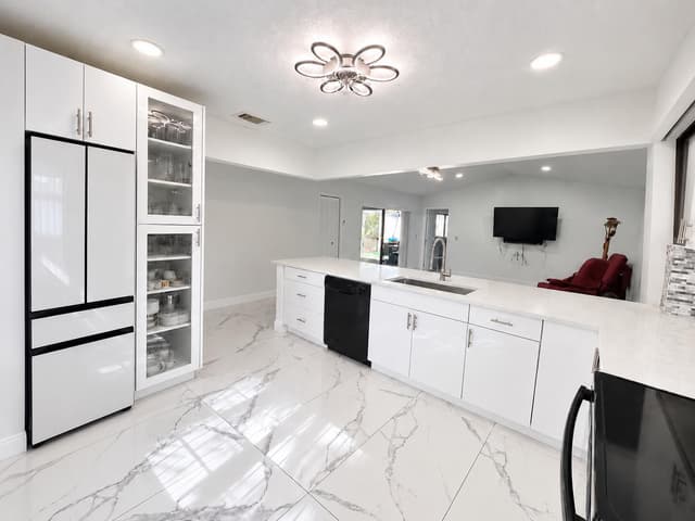 23301 BARLAKE Drive # 23, Boca Raton FL 33433 - Boca Raton, FL - Photo 7