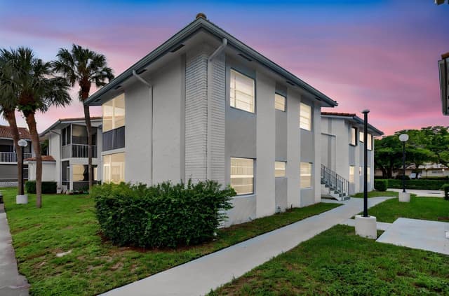 2720 Forest Hills Boulevard # 102, Coral Springs FL 33065 - Coral Springs, FL - Photo 2