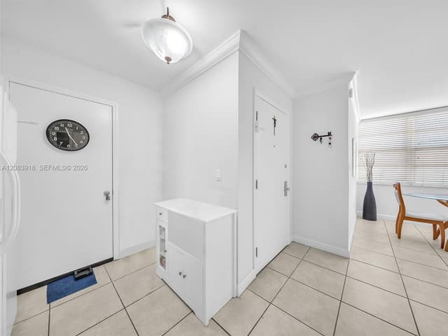 2016 Bay Dr # 203, Miami Beach FL 33141 - Miami Beach, FL - Photo 7