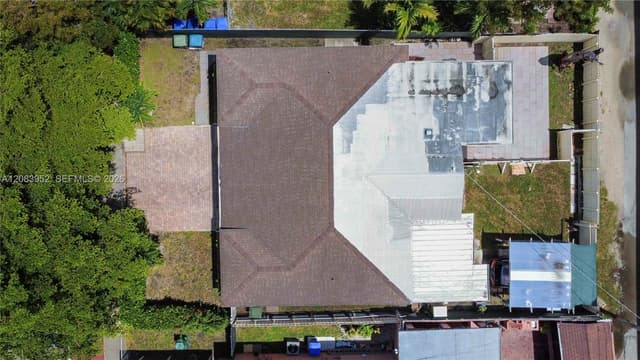 2530 SW 27th St, Miami FL 33133 - Miami, FL - Photo 5