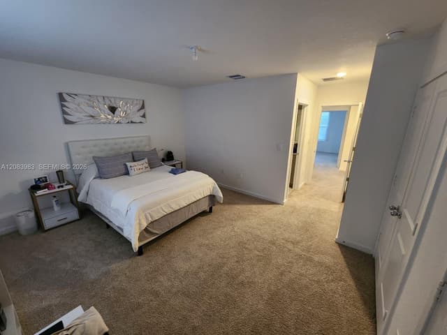 326 NE 1st Dr, Florida City FL 33034 - Florida City, FL - Photo 5
