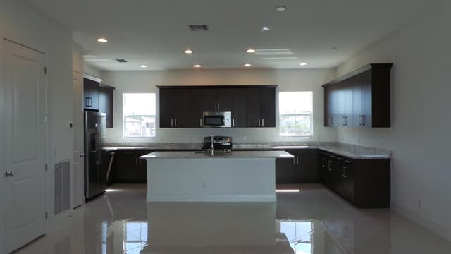 3008 Franklin Place, Palm Beach Gardens FL 33418 - Palm Beach Gardens, FL - Photo 5