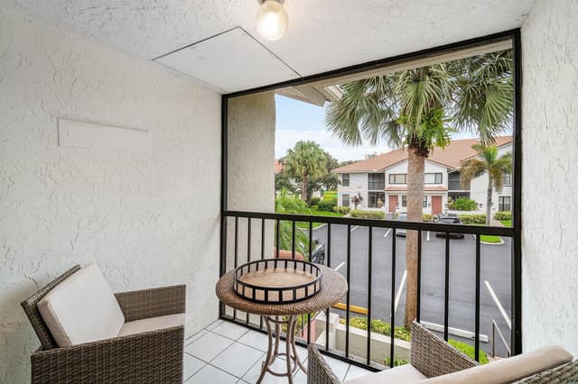 9729 SILLS Drive E # 201, Boynton Beach FL 33437 - Boynton Beach, FL - Photo 5