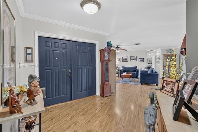 9880 SW 1st St, Plantation FL 33324 - Plantation, FL - Photo 6