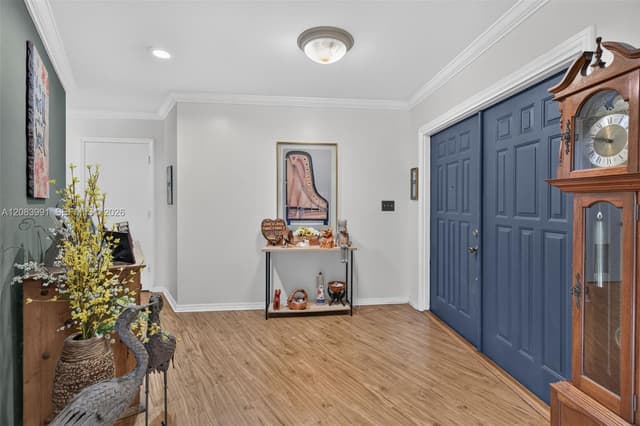 9880 SW 1st St, Plantation FL 33324 - Plantation, FL - Photo 7