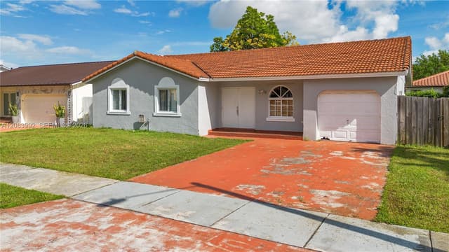 15421 SW 177th Ter, Miami FL 33187 - Miami, FL - Photo 2