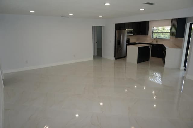 1513 39TH Street, West Palm Beach FL 33407 - West Palm Beach, FL - Photo 3
