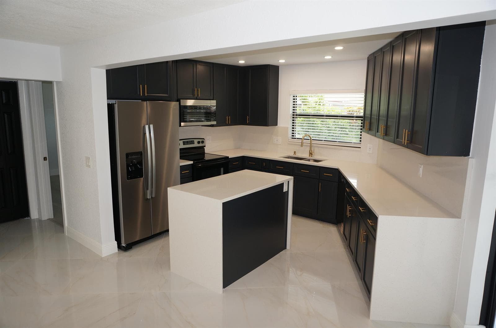 1513 39TH Street, West Palm Beach FL 33407 - West Palm Beach, FL - Photo 1