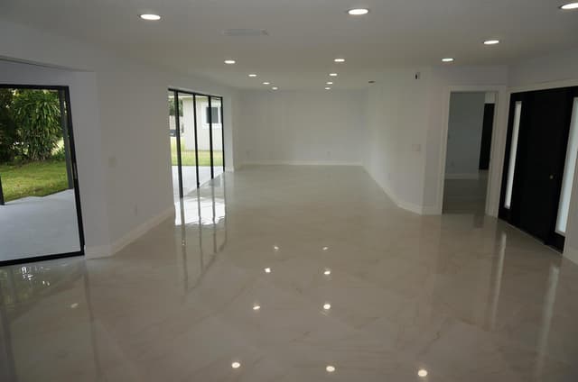 1513 39TH Street, West Palm Beach FL 33407 - West Palm Beach, FL - Photo 4