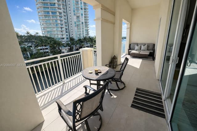 250 NE Sunny Isles Blvd # 407, Sunny Isles Beach FL 33160 - Sunny Isles Beach, FL - Photo 2