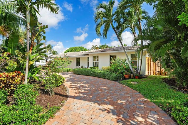 2641 NE 52nd Street, Lighthouse Point FL 33064 - Lighthouse Point, FL - Photo 3