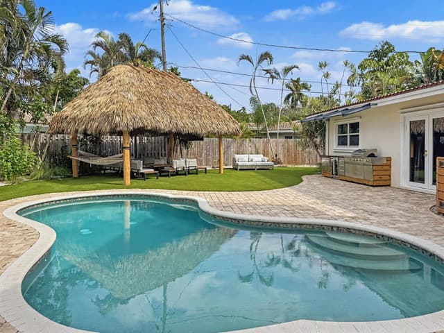 2836 NW 11TH Avenue, Wilton Manors FL 33311 - Wilton Manors, FL - Photo 2