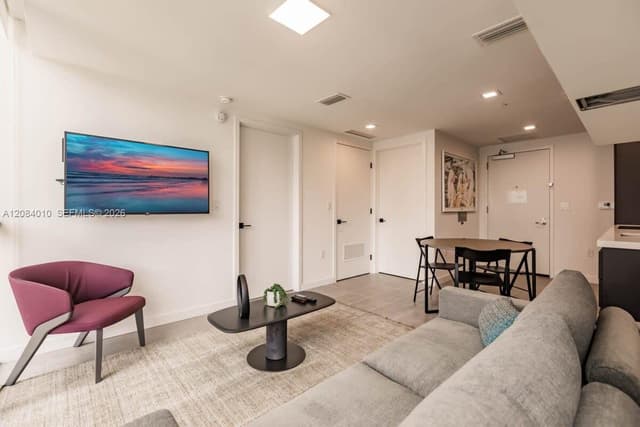 227 NE 2nd St # 3001, Miami FL 33132 - Miami, FL - Photo 7