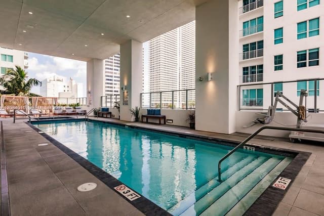 227 NE 2nd St # 3001, Miami FL 33132 - Miami, FL - Photo 4