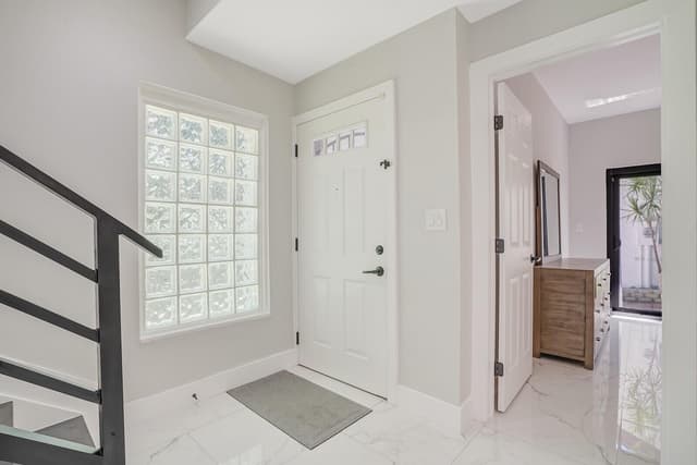 1301 N RIVERSIDE Drive # 19, Pompano Beach FL 33062 - Pompano Beach, FL - Photo 5