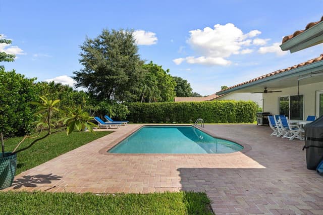 4850 NW 92nd Terrace, Coral Springs FL 33067 - Coral Springs, FL - Photo 2