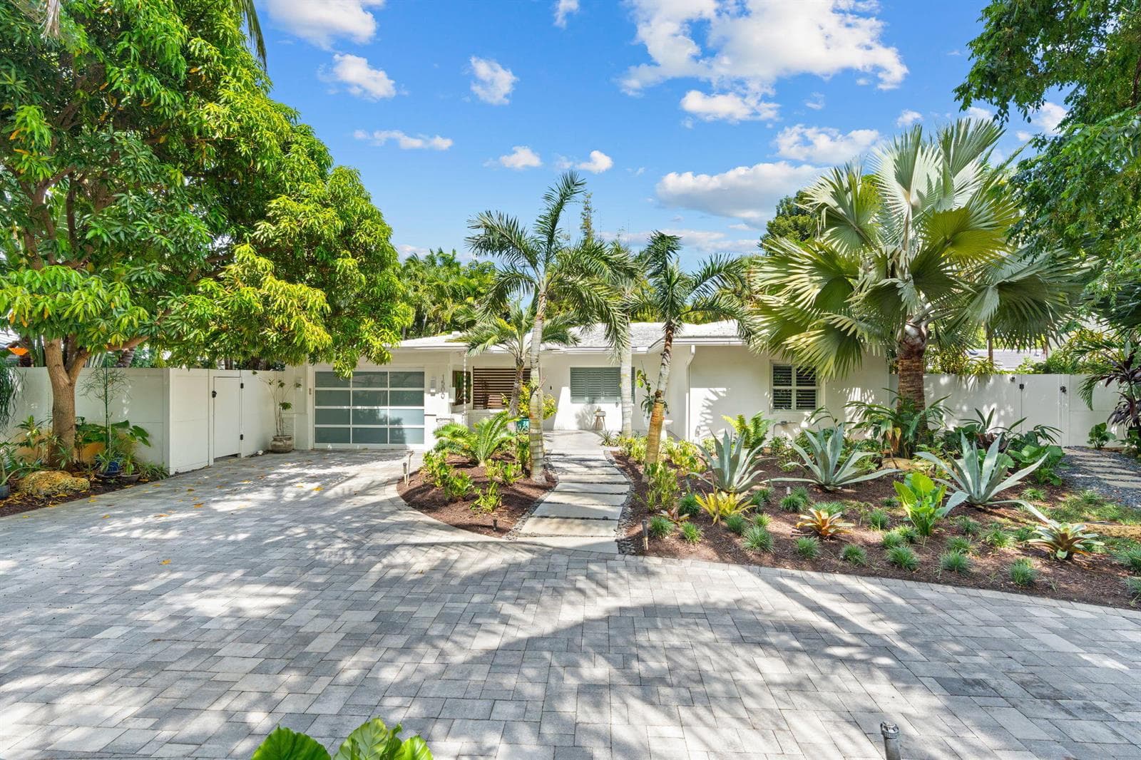 1500 MIDDLE RIVER Drive, Fort Lauderdale FL 33304