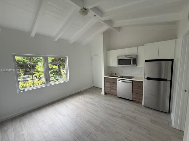 1450 Meridian Ave # 202, Miami Beach FL 33139 - Miami Beach, FL - Photo 4