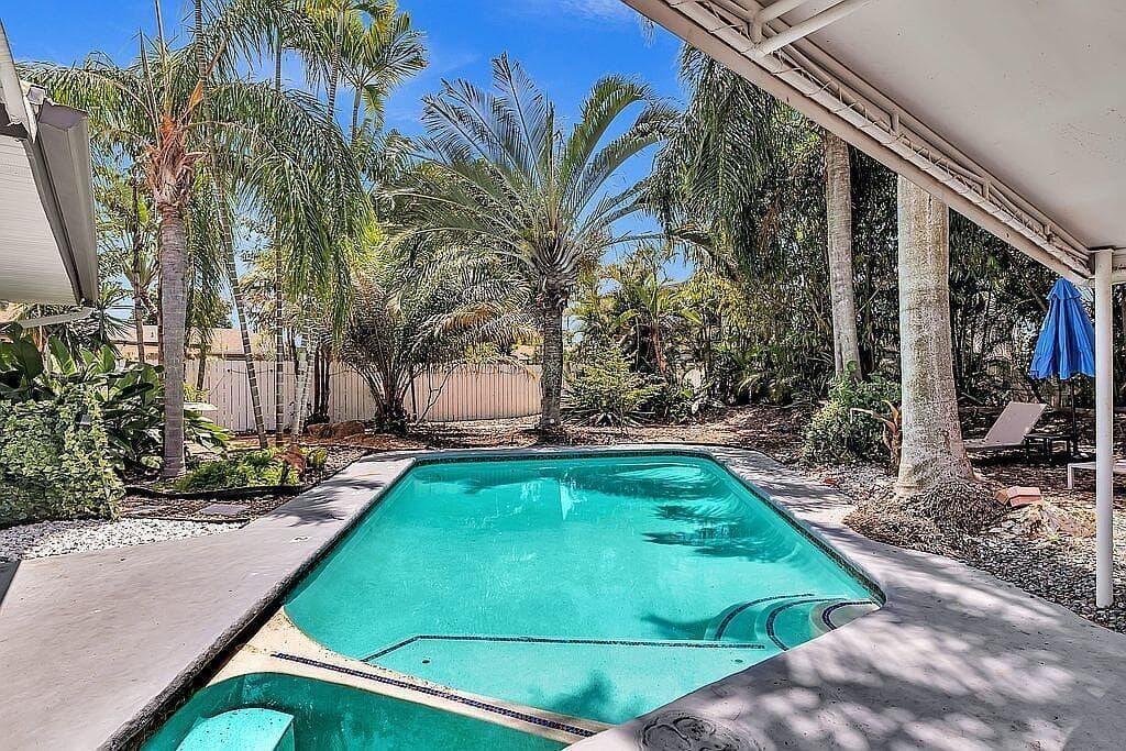 1580 NE 35TH Street, Oakland Park FL 33334 - Oakland Park, FL - Photo 1