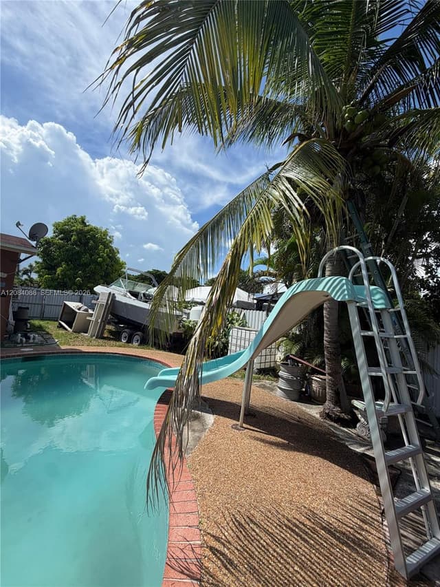 16111 SW 98th Ave, Miami FL 33157 - Miami, FL - Photo 4