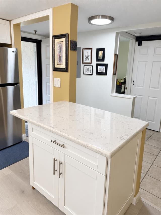 3154 Via Poinciana # 115, Lake Worth FL 33467 - Lake Worth, FL - Photo 3