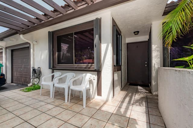 7143 WISTERIA Way, Tamarac FL 33321 - Tamarac, FL - Photo 4