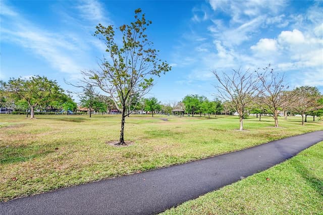 4132 NW 88th Ave # 203, Coral Springs FL 33065 - Coral Springs, FL - Photo 2