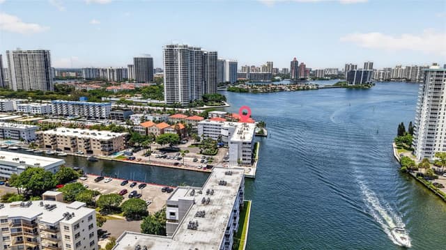 4000 NE 170th St # 606, North Miami Beach FL 33160 - North Miami Beach, FL - Photo 6