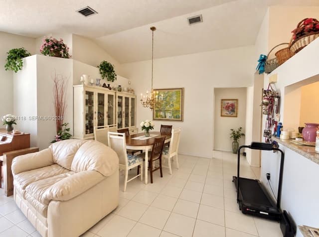 16478 NW 20th St, Pembroke Pines FL 33028 - Pembroke Pines, FL - Photo 5