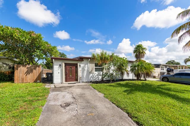 5581 CALICO Road, West Palm Beach FL 33415 - West Palm Beach, FL - Photo 2