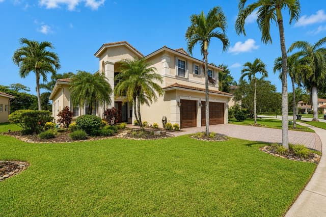 6839 Houlton Circle, FL 33467 - Photo 3