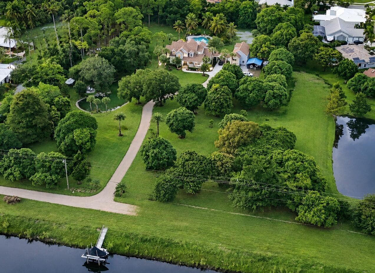 4786 Ridgewood Road E, Boynton Beach FL 33436