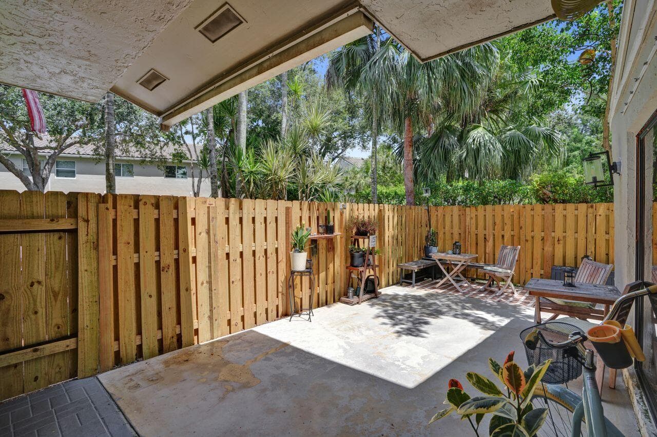 734 NW 132nd Terrace, Plantation FL 33325 - Plantation, FL - Photo 1