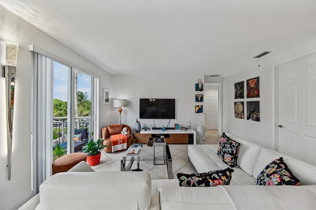 2631 NE 14TH Avenue # 316, Wilton Manors FL 33334 - Wilton Manors, FL - Photo 3