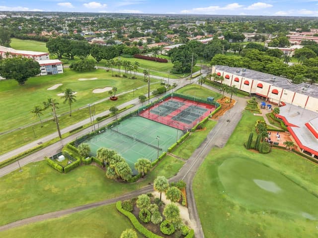 9400 N HOLLYBROOK LAKE Drive # 208, Pembroke Pines FL 33025 - Pembroke Pines, FL - Photo 6