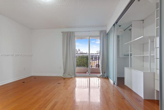 300 Euclid Ave # 209, Miami Beach FL 33139 - Miami Beach, FL - Photo 6
