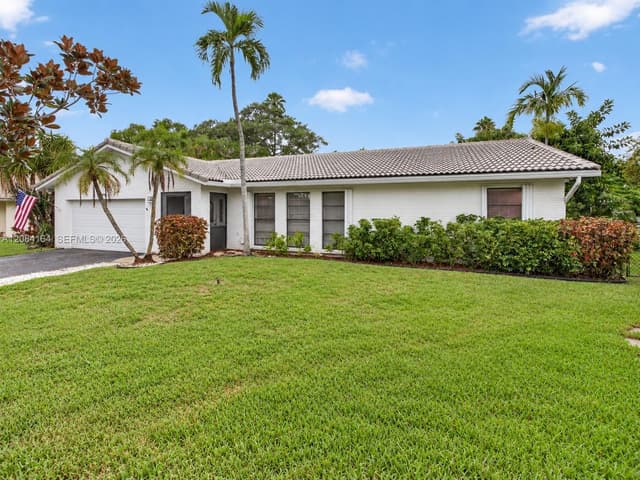1539 NW 110th Ter, Coral Springs FL 33071 - Coral Springs, FL - Photo 2