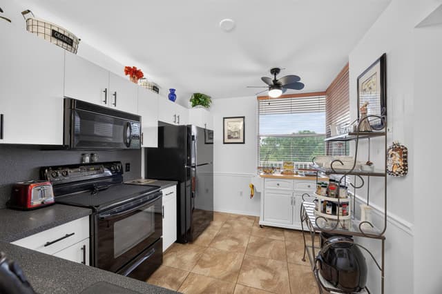 10346 NW 24TH Place # 406, Sunrise FL 33322 - Sunrise, FL - Photo 5