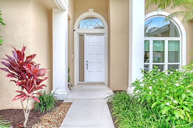 23 Windward Isle, Palm Beach Gardens FL 33418 - Palm Beach Gardens, FL - Photo 5
